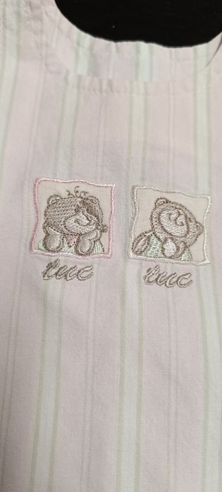 Saia de menina, marca Tuc Tuc. 100% algodão . 6 meses