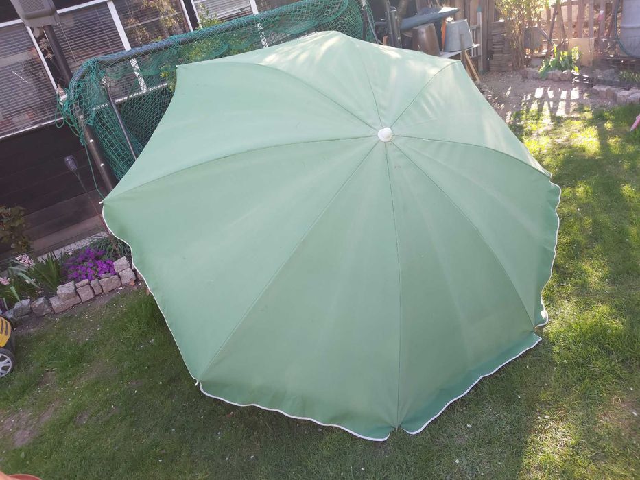 parasol ogrodowy zielony