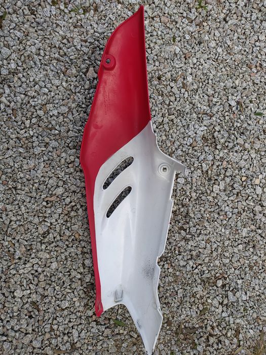 Carenagem Honda CBR900RR