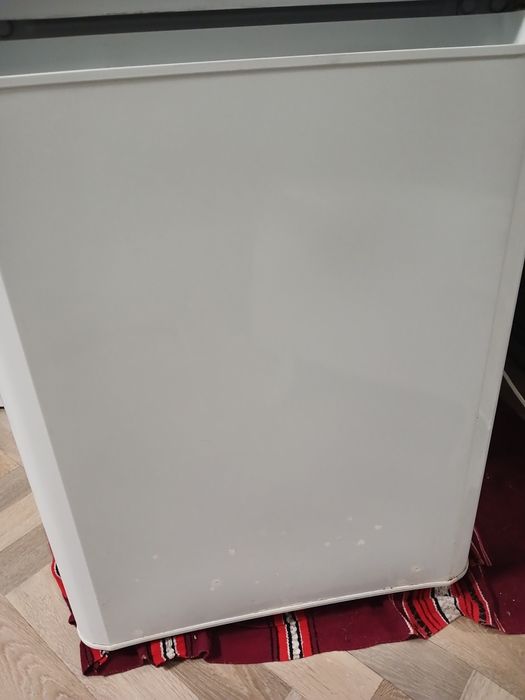 Холодильник Indesit