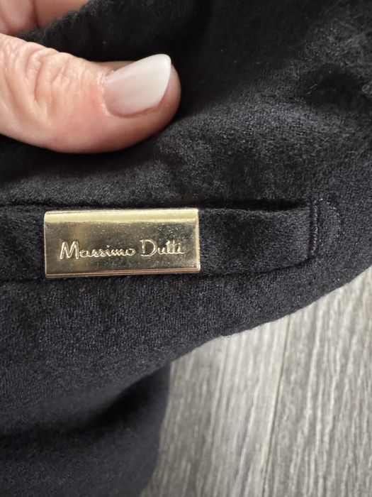 Wełniane spodnie Massimo Dutti M