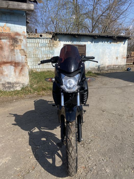 Продам ліфан кп200