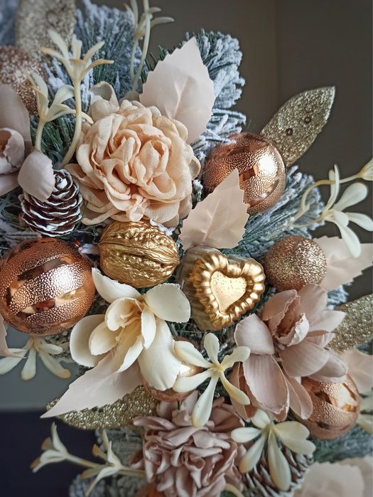 Пудровий різдвяний віночок, новорічний віночок,віночок на двері