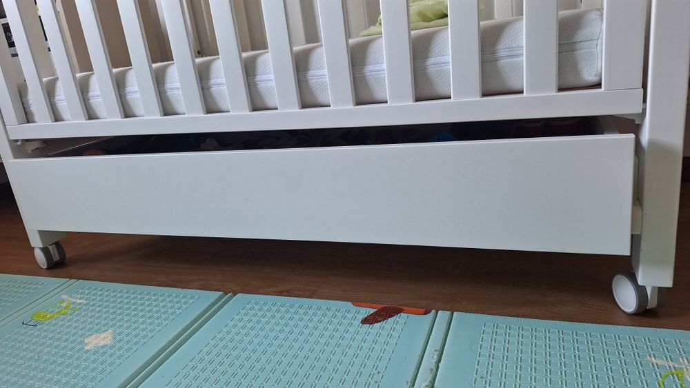 Cama bebe micuna + colcao + extras