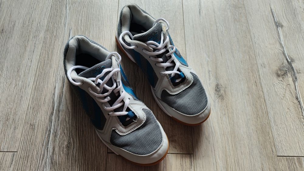 Adidasy halowe Hummel r.39