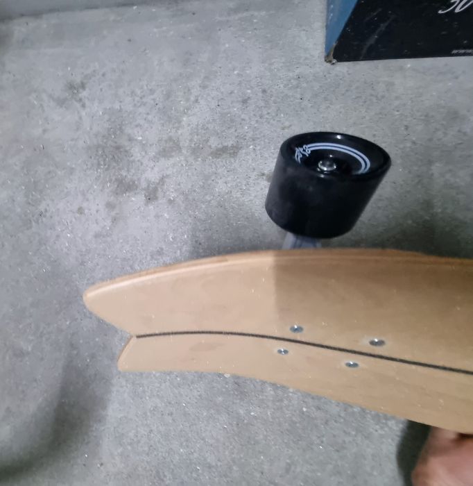 Vendo surfskate como novo