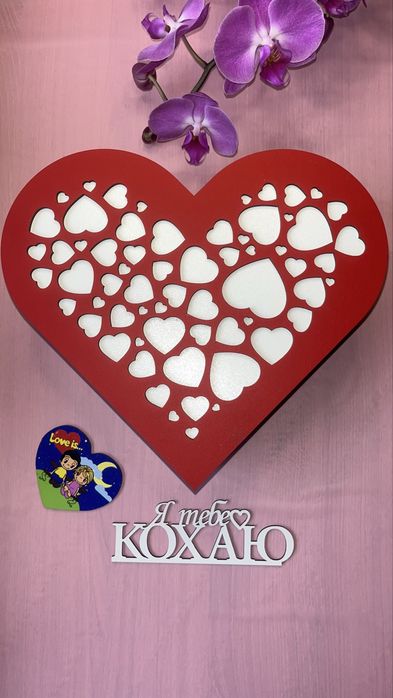 Подарунок, солодкий бокс, бокс з цукерками, солодощі