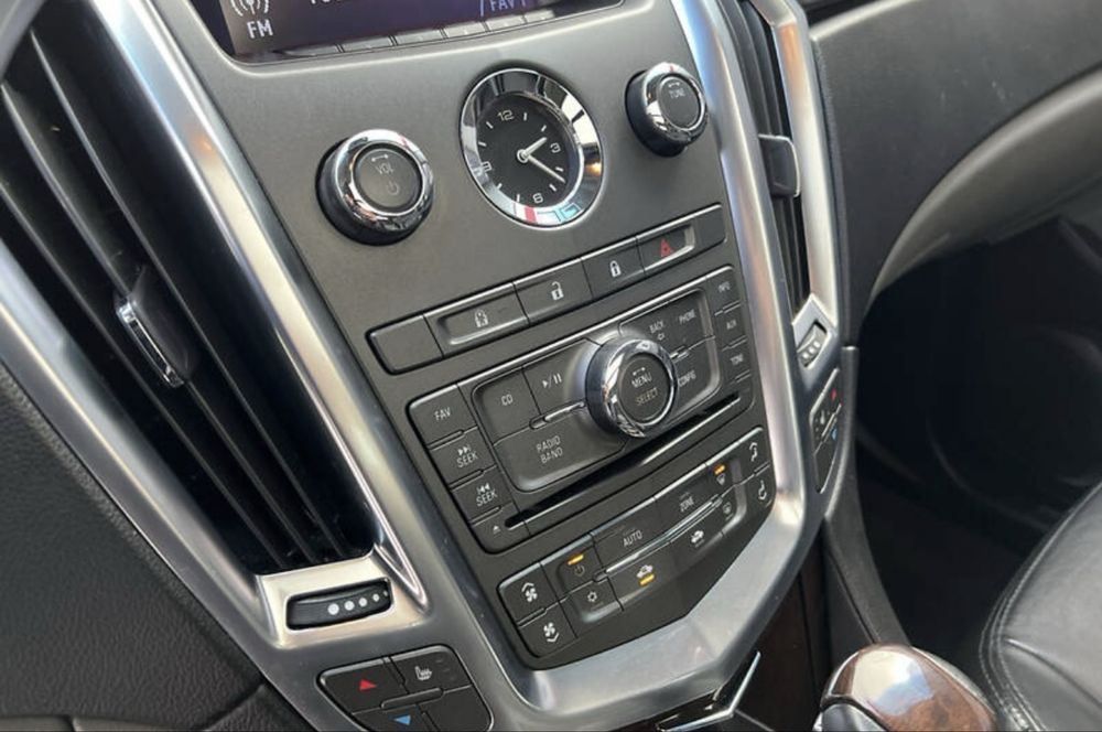Cadillac SRX4 3.0 AWD 2011 рік