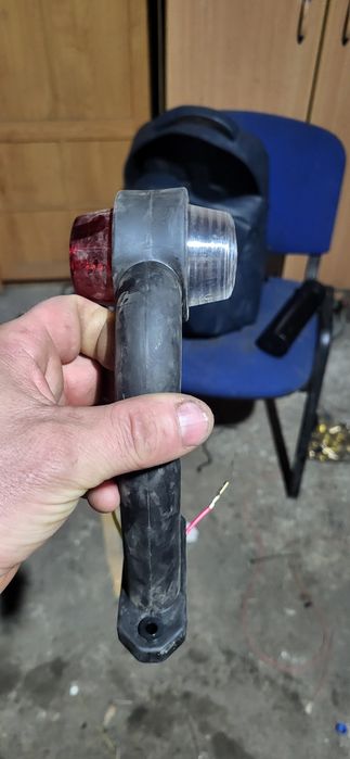 Lampy boczne,   obrysówki do przyczep, laweta