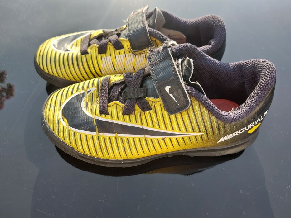 Buty turfy Nike Mercurial TF r. 28.5