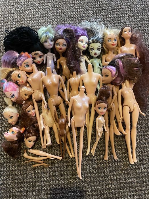Ляльки одним лотом!!!