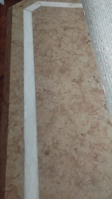 Mesa de hall em Mármore €80