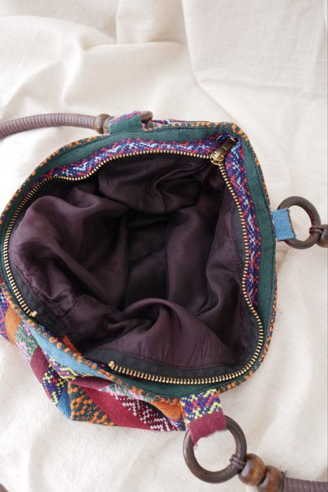 Saco multicor feito à mão