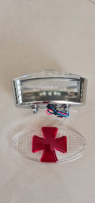 Задний фонарь мото, мальтийский крест + сменное стекло. Для тюнинга.