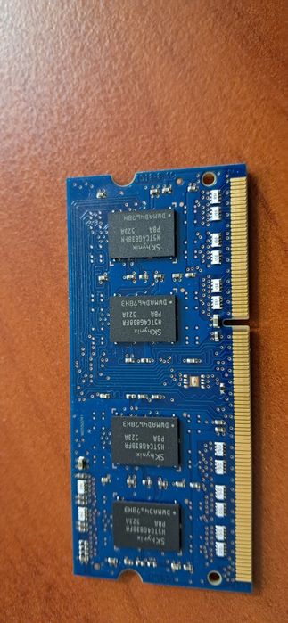 Оперативна пам'ять Hynix SDRAM 4GB