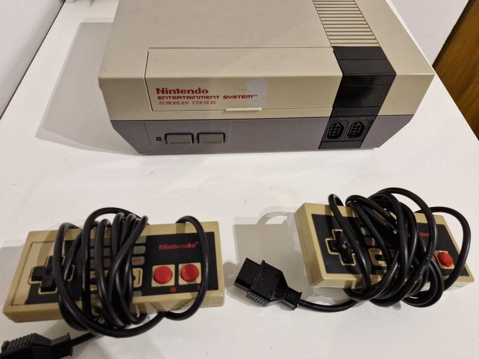 Nintendo Entertainment System (NES)
