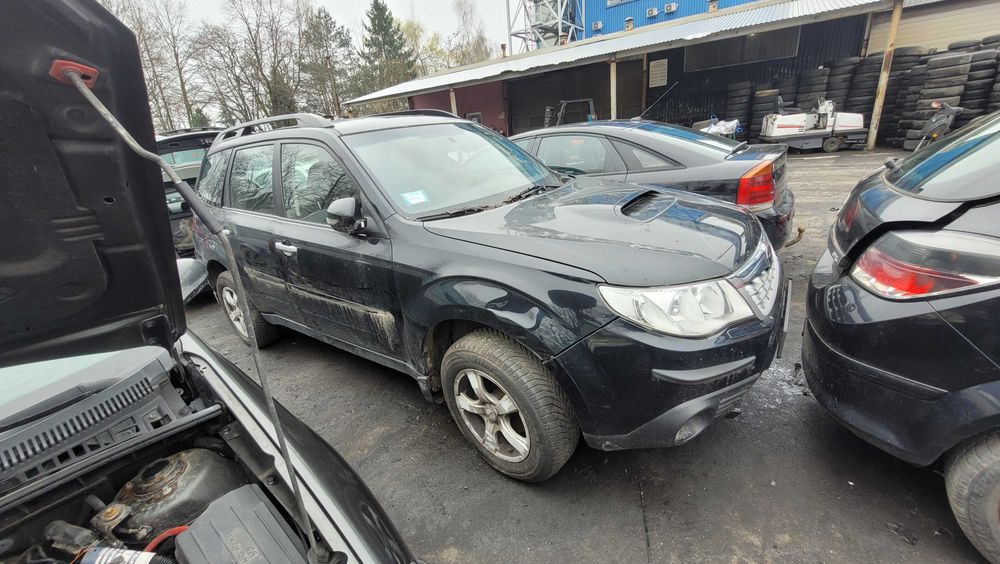 Subaru Forester GH kod koloru 32J NA CZĘŚCI