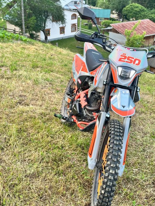 Продам Мотоцикл KOVI JB 250