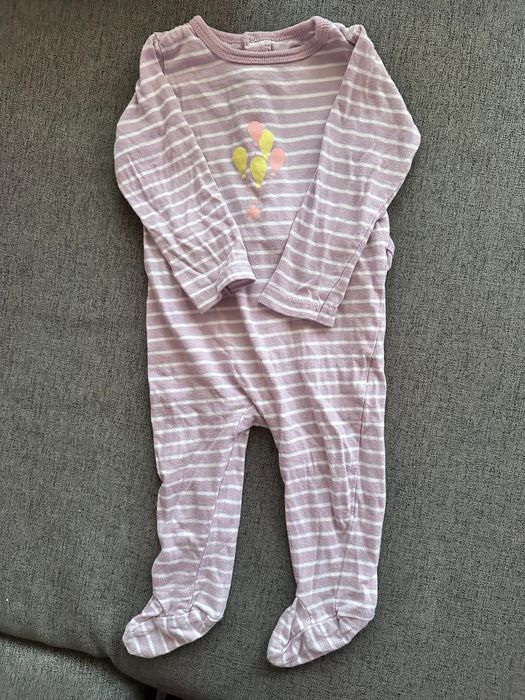 Lote de 11 peças de roupa de bebé 9-12M