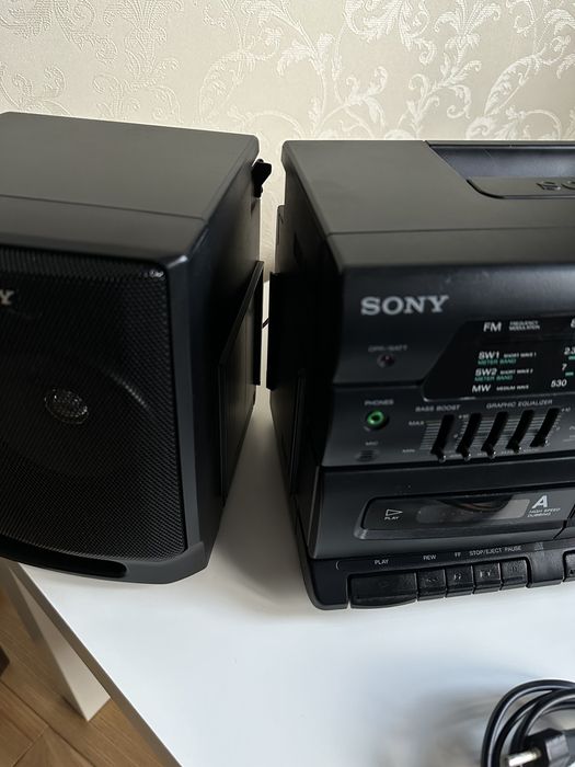 Касетна магнітола Sony CFS-435W 95рік. Бумбокс!