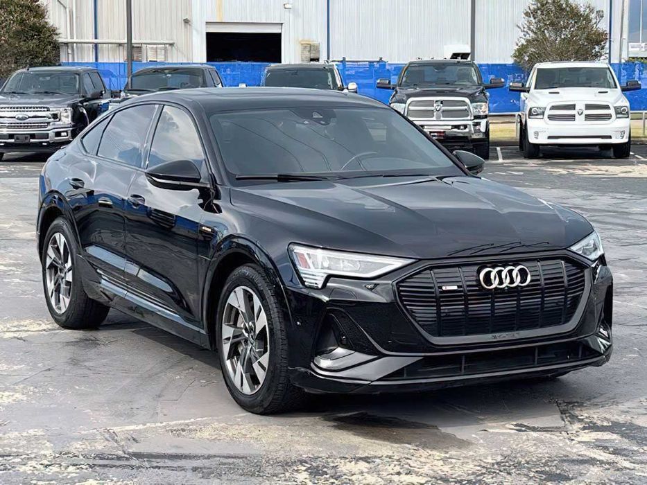 Audi e-tron Sportback quattro Premium S line