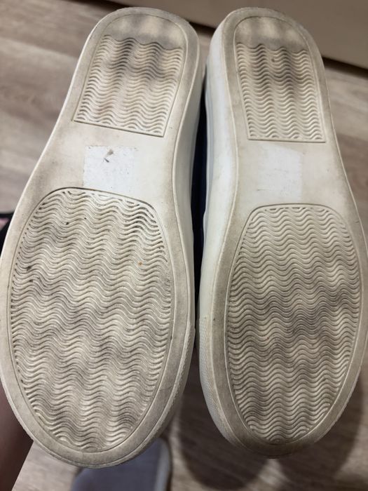 Черевички з кроликом