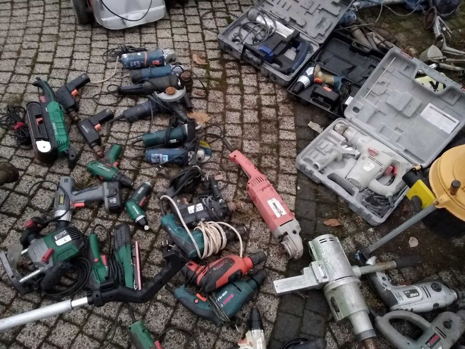 Uszkodzone kosiarka rębak do gałęzi grill wiertarka szlifierka udarowy