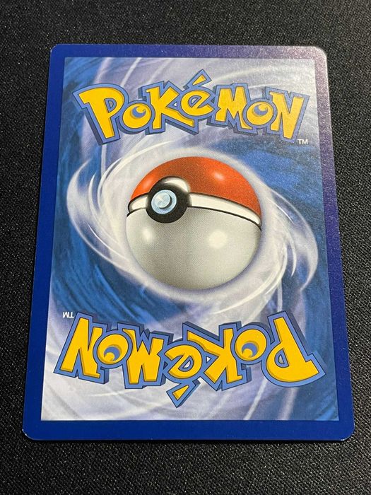 Carta Pokémon Karen's Conviction 144/198 Chilling Reign