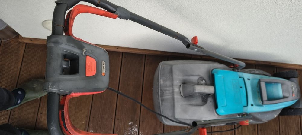 Kosiarka elektryczna Gardena 32 cm z koszem