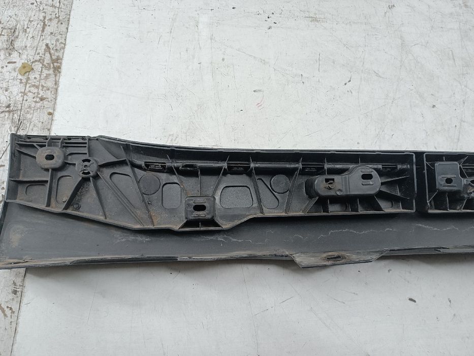 Embaladeira Plástica Esquerdo - BMW 5 (G30, F90) | 16 -