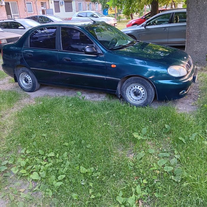 Автомобіль Деу Ланос  Поляк ДВИГУН 1.5
