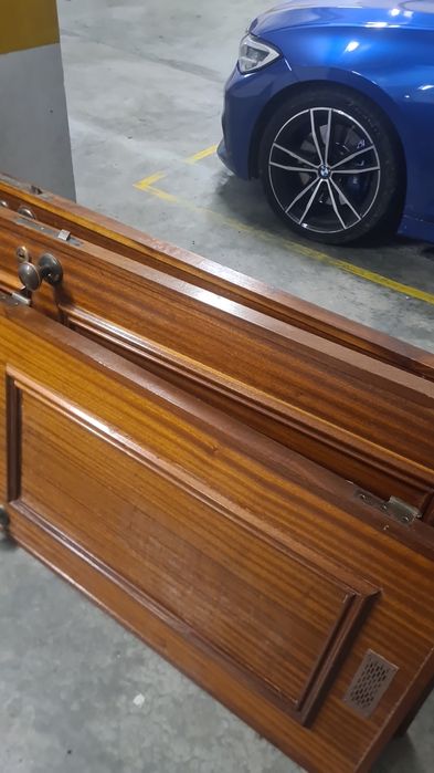 Porta de interior de Madeira