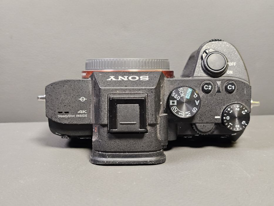 Sony Alpha A7 III Body (пробіг до 4000 кадрів) + клітка SmallRig