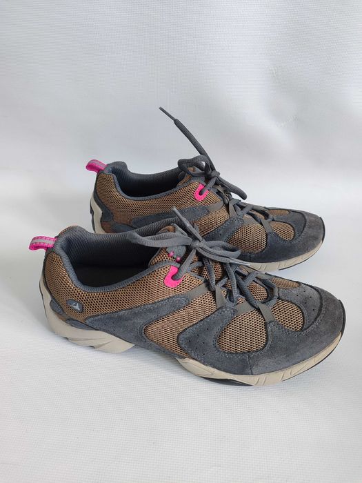 Clarks женские кроссовки кросiвки