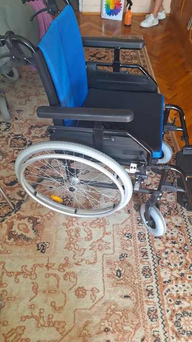 Wozek inwalidzki