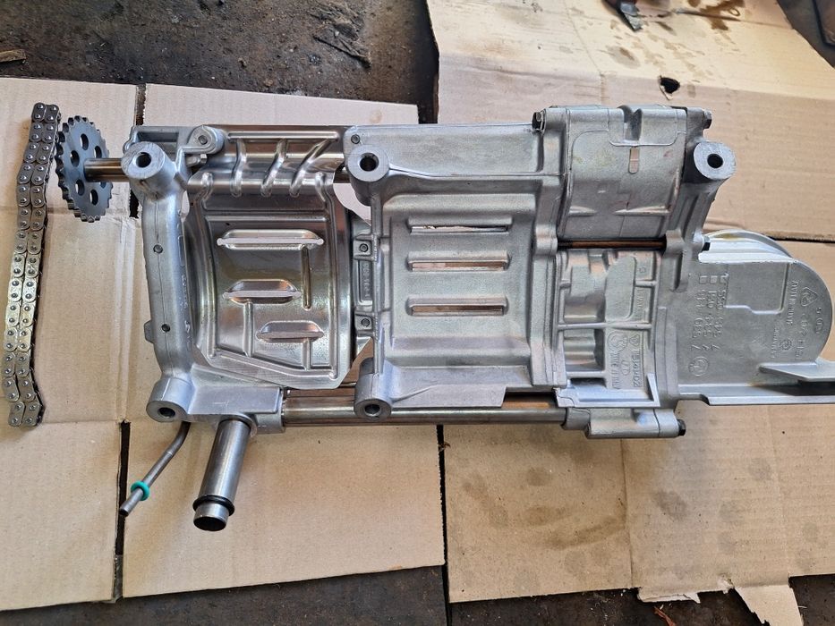 Маслонасос n62b48 bmw x5 4.8  7545055