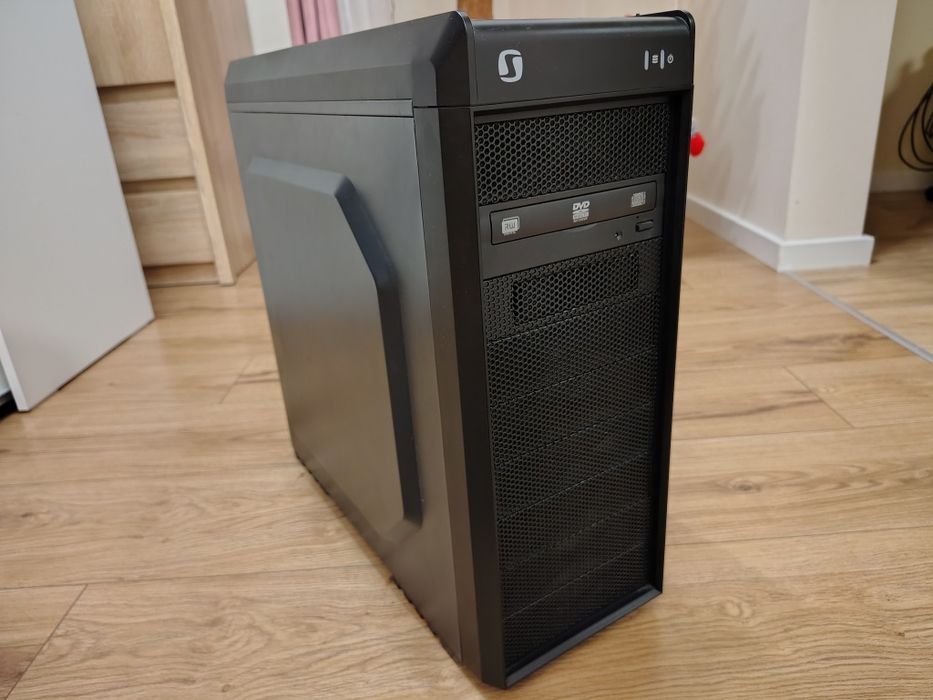 Komputer stacjonarny AMD RYZEN 5 3600 RADEON RX 6600XT