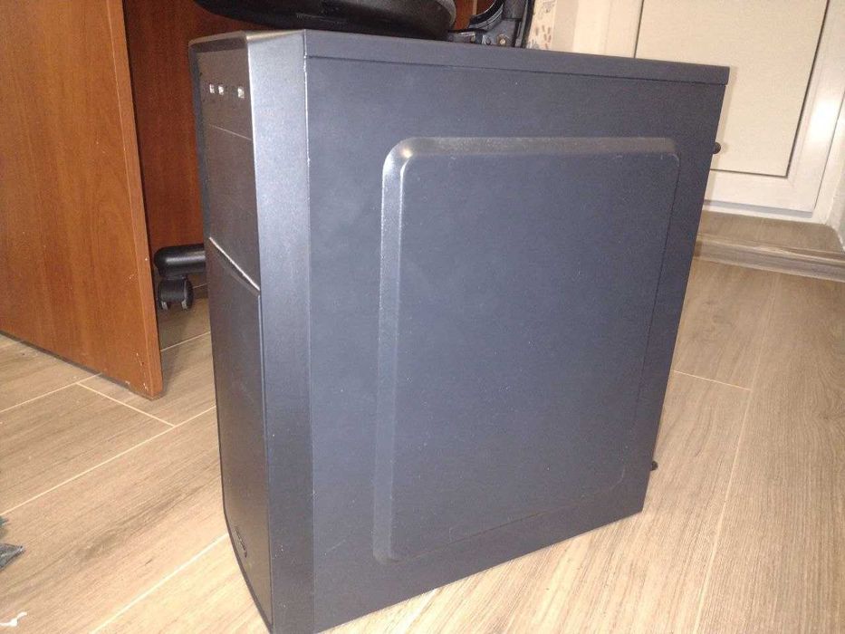 Продам компьютер i3-8100box, rx480 8gb