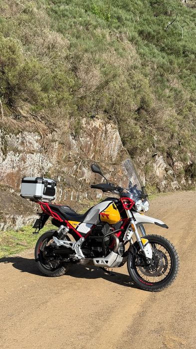 Moto guzzi V85TT