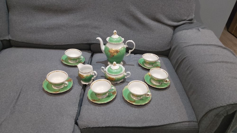 Fryderyka Złoty Liść porcelana Wałbrzych