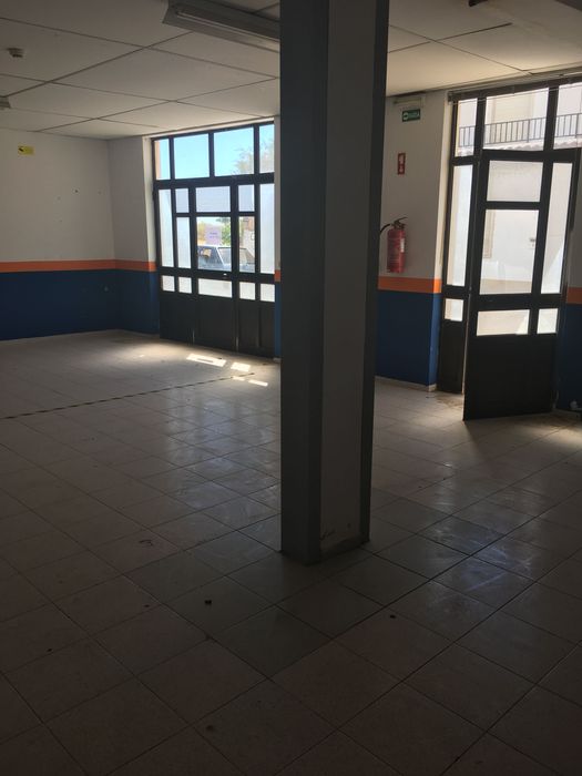 Aluga-se Loja em Tavira 60 m2
