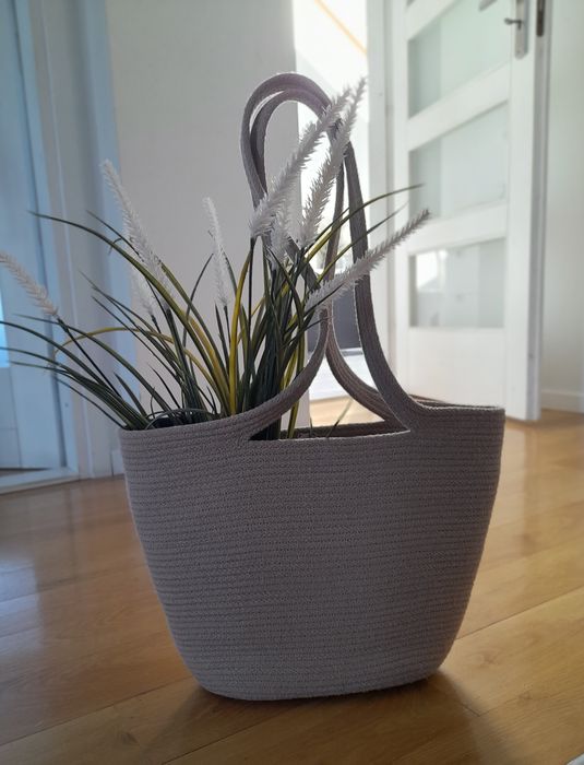 Torebka ze sznurka