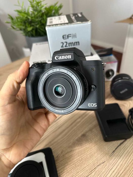 Canon EOS M50 Mark II + Lente canon 23mm f/2 STM