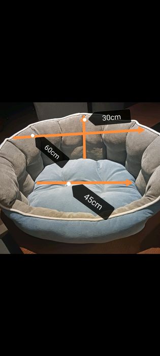 Vendo cama de cao media com muito pouco uso