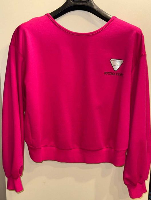 Кофта  " bottega veneta" жіноча