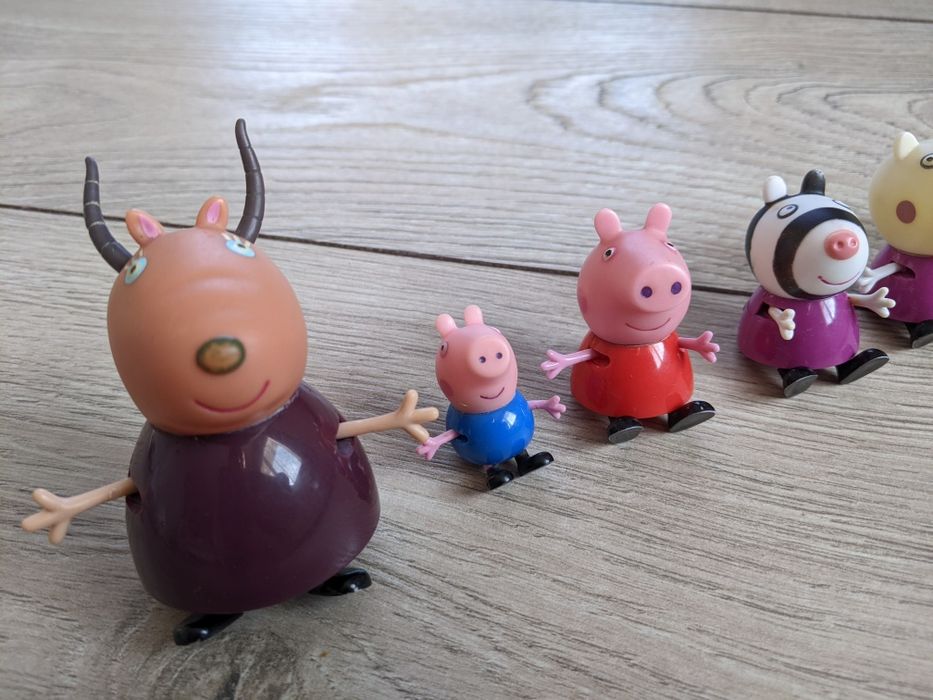 Свинка Пеппа / Peppa pig .все за 400