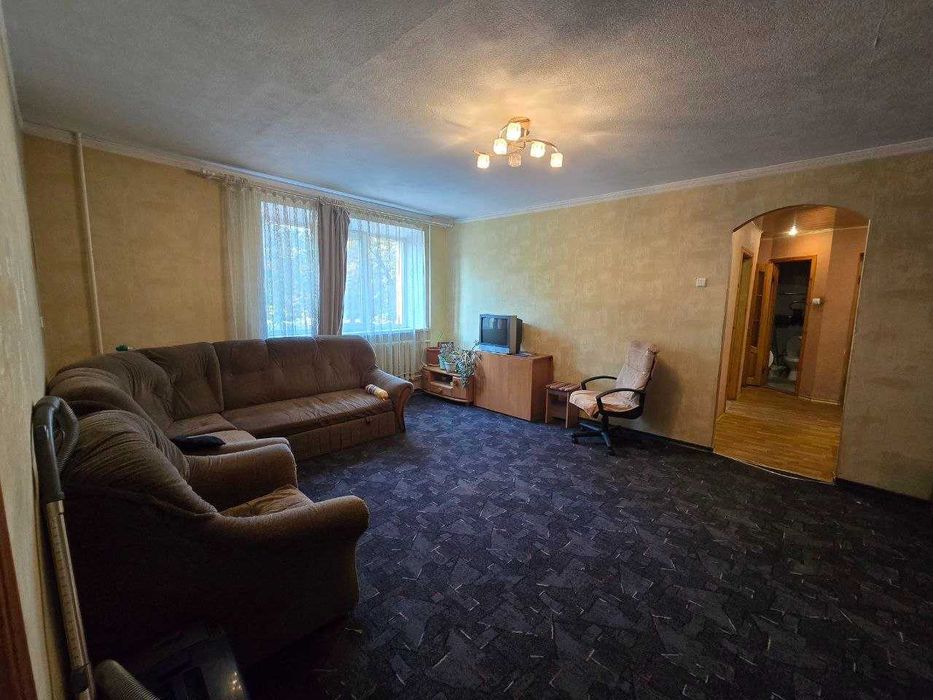 Продам 3к біля Конкорду