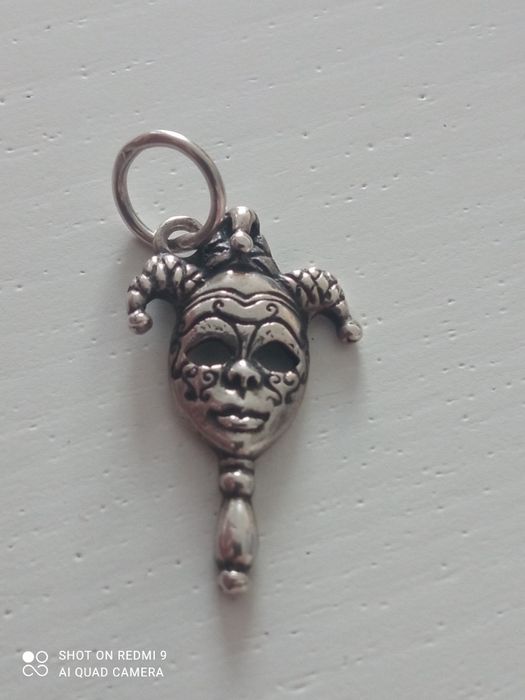 Wisiorek srebrny maska wenecka
