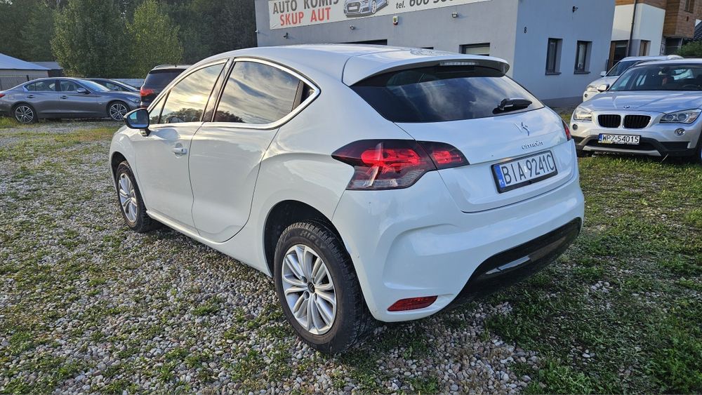 Citroen DS4 1.6 HDI Biała perła 5 drzwi stan bdb