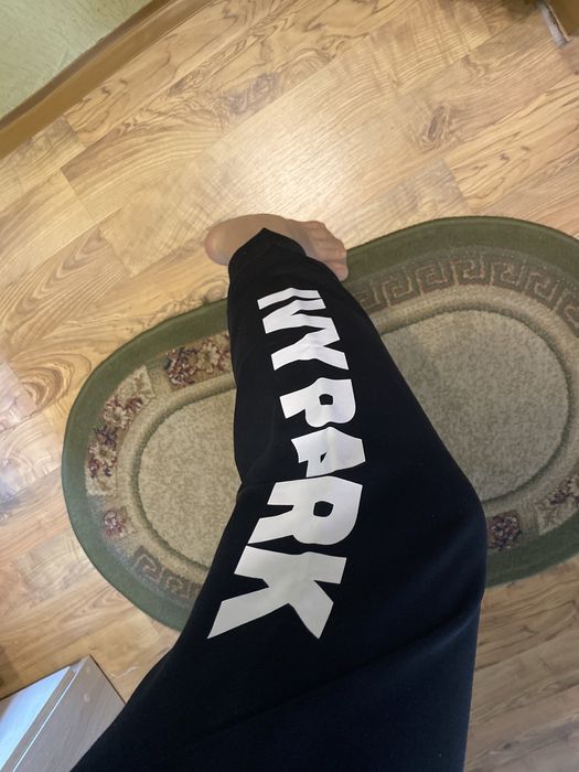 Spodnie dresowe IVY PARK M